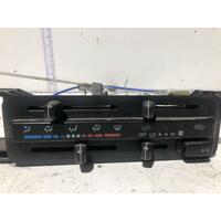 Toyota HIACE Heater & A/C Controls SBV 10/95-02/04 