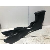 Toyota Prius C Centre Console NHP10 12/2011-03/2020