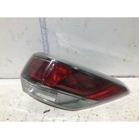 Toyota Kluger Right Tail Light GSU55 03/2014-10/2016