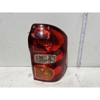 Toyota RAV4 Right Taillight ACA22 07/03-10/05