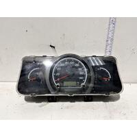 Toyota HIACE Instrument Cluster TRH Petrol 03/05-01/14 Auto