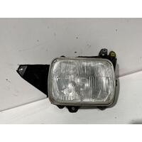 Toyota HIACE Left Headlight RZH125 10/98-12/04