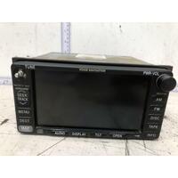 Toyota Landcruiser Head Unit UZJ100 01/1998-10/2007