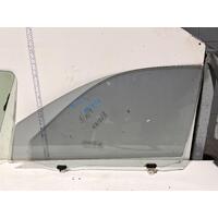 Toyota Corolla Left Front Door Glass ZZE122 12/2001-04/2007