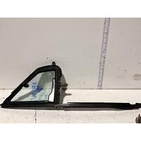 Toyota HILUX Right Front 1/4 Door Glass RN85 10/88-09/97 Single Cab