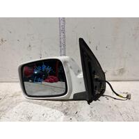 Nissan XTRAIL Left Door Mirror T30 10/01-09/07