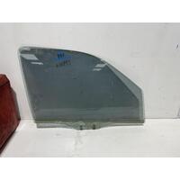 Mazda Tribute Window Glas Right Front YU 02/2001-06/2006