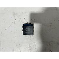 Toyota Landcruiser Flasher Control Module FJZ105 04/1998-10/2007