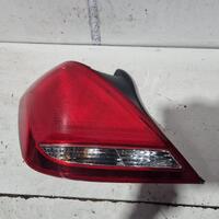 Nissan Maxima Left Tail Light J31 02/02-12/05