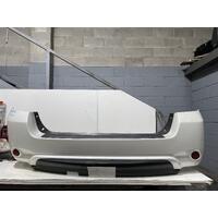 Toyota Kluger Rear Bumper with Energy Absorber GSU40 05/2007-07/2010