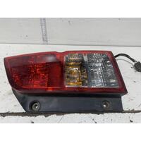 Nissan Pathfinder Right Tail Light R51 03/2010-09/2013