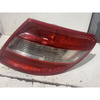 Mercedes C Class Right Tail Light W204 C 200 07/2007-04/2011