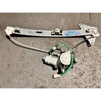 Toyota AVALON Right Front Window Reg/Motor MCX10 Power 07/00-06/05