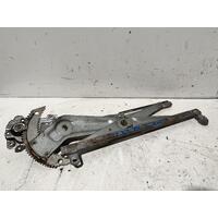 Toyota CAMRY Right Front Window Reg/Motor SV21 Manual 03/87-12/92