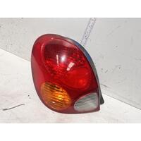 Toyota COROLLA Left Taillight AE112 10/99-11/01 