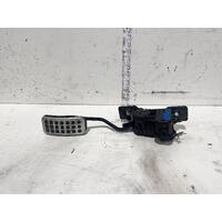 Mitsubishi TRITON Pedal MN Accelerator Pedal 08/09-04/15 