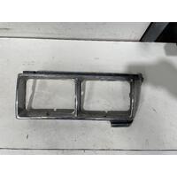 Toyota Corona Right Headlight Surround with Corner Light RT132 10/1979-07/1983