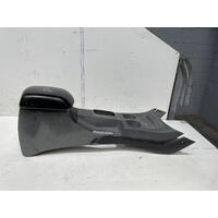 Toyota Hilux Centre Console GGN15 03/2005-06/2011