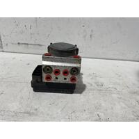 Toyota Prado ABS Pump / Module GRJ120 02/2003-10/2009