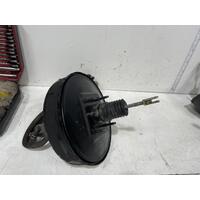 Toyota Tarago Brake Booster Assembly ACR30 06/2000-02/2006