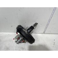 Toyota Kluger Brake Booster with Master Cylinder GSU40 05/2007-03/2014