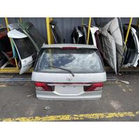 Toyota Tarago Tailgate ACR30 06/2000-02/2006