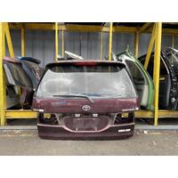 Toyota Estima Tailgate MCR30 2000-2003