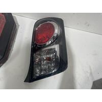 Toyota Rukus Right Tail Light AZE151 01/2007-12/2015