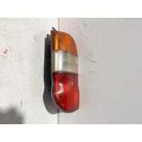 Toyota HIACE Left Taillight RCH22 SBV 10/95-02/04