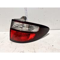 Toyota ESTIMA Right Taillight ACR30 00-03 Import