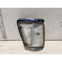 Toyota HILUX Right Corner Light LN107 10/88-09/97