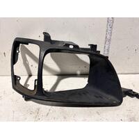 Toyota TOWNACE Right Headlight Surround KR42 01/97-