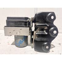 Toyota TARAGO ABS Pump ACR50 03/06-06/20