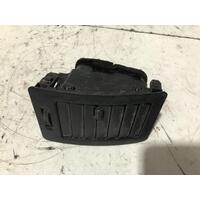 Toyota Hilux Outer Right A/C Vent TGN16 03/2005-06/2011