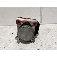 Toyota HILUX ABS Pump KUN26 03/05-08/15 