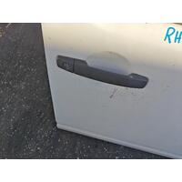 Nissan Navara Right Front Outer Door Handle D40 03/2008-08/2015