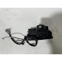 Toyota Avalon Right Front Lock Mech MCX10 07/2000-06/2005