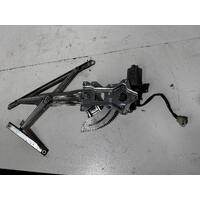 Mitsubishi Triton Right Front Window Regulator MK 10/1996-06/2006