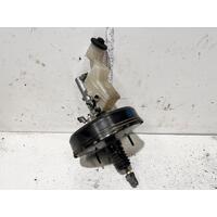 Toyota Corolla Brake Booster with Master Cylinder ZZE122 12/2001-06/2007