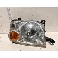 Nissan NAVARA Right Headlight D22 12/01-08/15