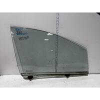 Toyota Tarago Right Front Door Window ACR30 06/2000-02/2006