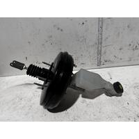 Toyota Camry Brake Booster with Master Cylinder ASV50 05/2015-10/2017