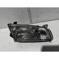 Toyota Camry Right Head Light SXV20 08/1997-09/2000