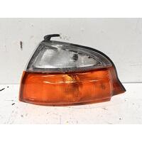 Toyota HIACE Left Corner Light RCH12 10/95-02/04 SBV