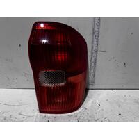 Toyota RAV4 Right Tail Light ACA21 07/2000-07/2003