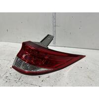 Toyota Estima Right Tail Light ACR55 2009-2019