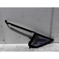 Toyota 4 Runner Right Front Door 1/4 Glass VZN130 10/1989-06/1996