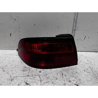 Toyota Avalon Left Tail Light MCX10 07/2000-09/2003