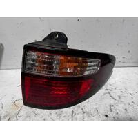 Toyota Tarago Right Tail Light ACR30 06/2000-06/2003