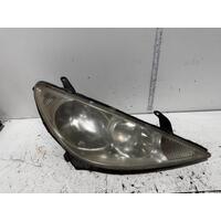 Toyota Tarago Right Head Light ACR30 06/2003-02/2006